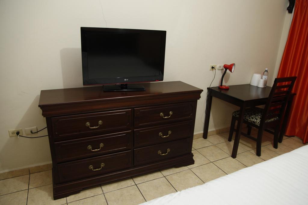 Apart Hotel Pico Bonito La Ceiba Habitación foto