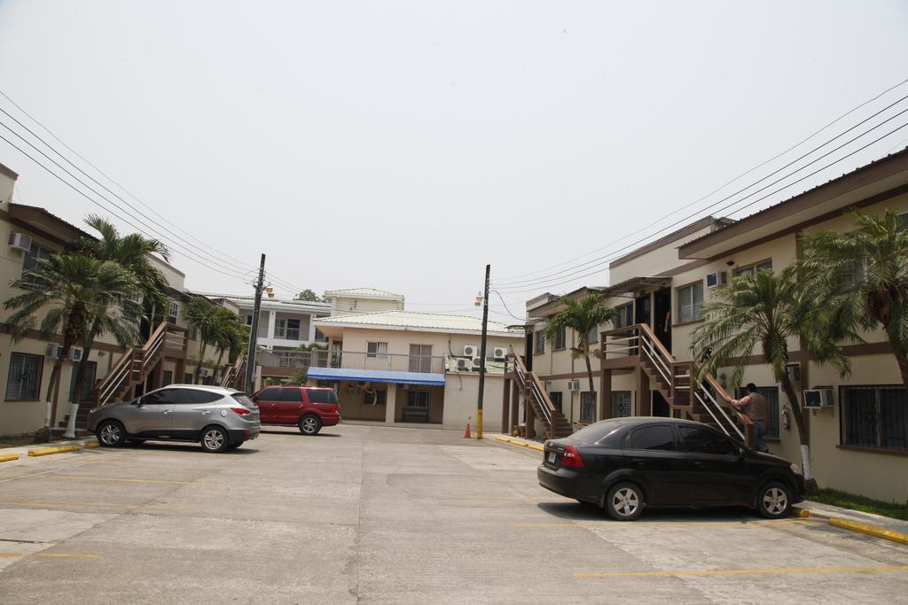 Apart Hotel Pico Bonito La Ceiba Habitación foto